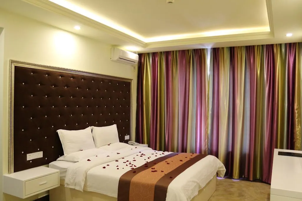 Yingshang Jialiang Yingbin Hotel Sanya Dadong Sea Китай